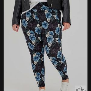 Torrid Luxe Ponte Leggings